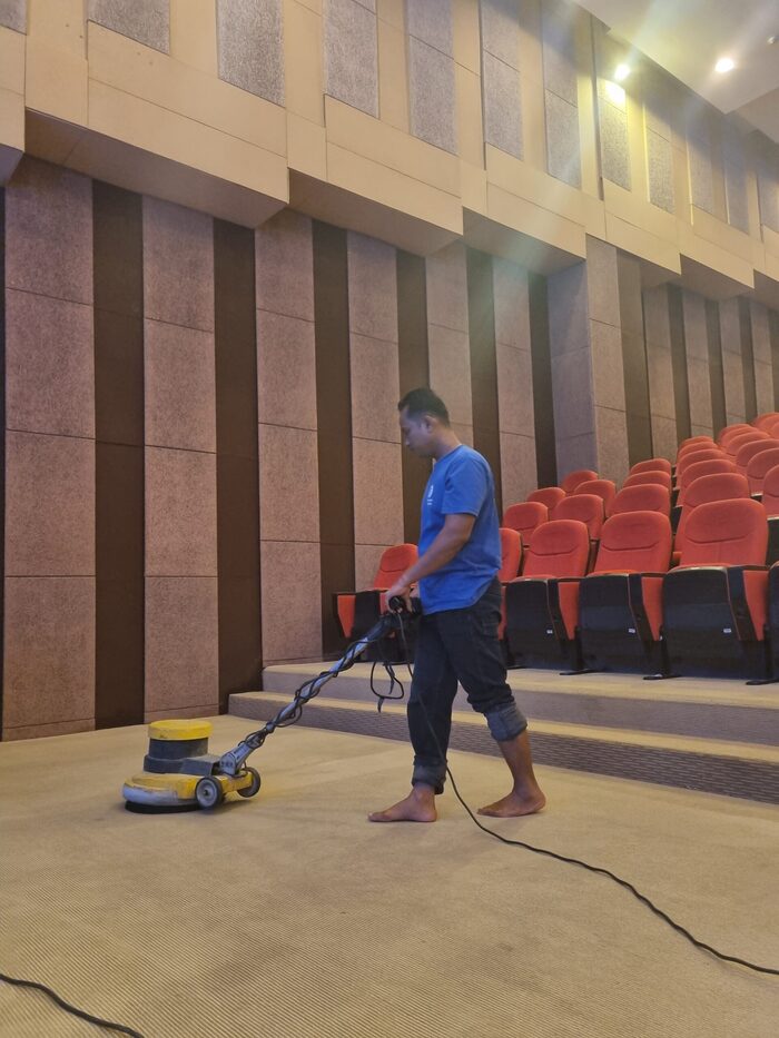 cuci karpet kantor surabaya
